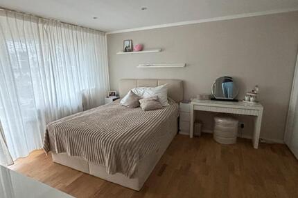 Wohnung Flörsheim am Main - 3 Zimmer, 86 m&sup2;, 1.500&euro; | Angebot:26234389