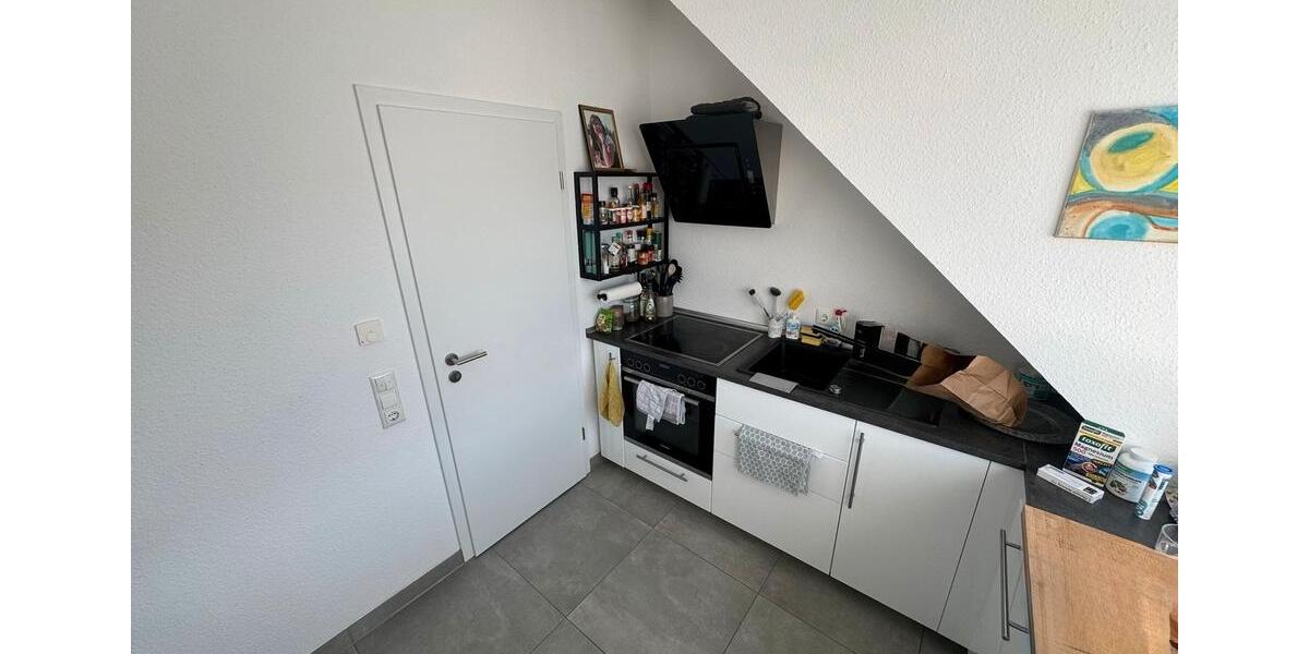 Dachgeschoßwohnung Darmstadt Bessungen - 3 Zimmer, 89 m&sup2;, 1.350&euro; | Angebot:26393167