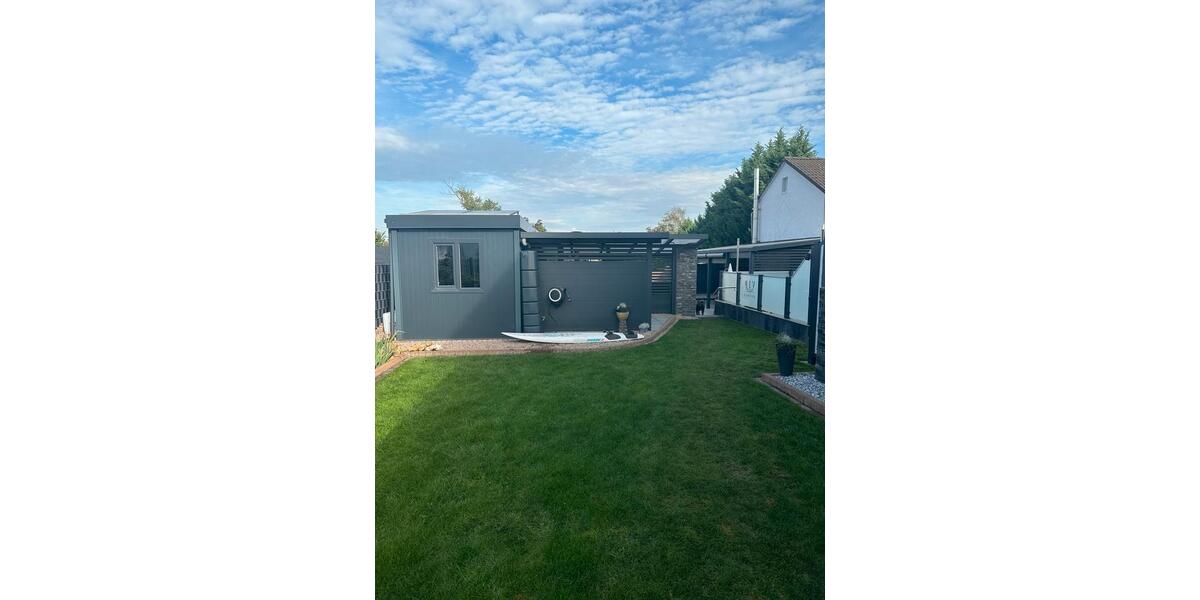 Exklusiv Mehrfamilienhaus +Sep.Haus ..Pool Halle Werkstatt usw zimmer