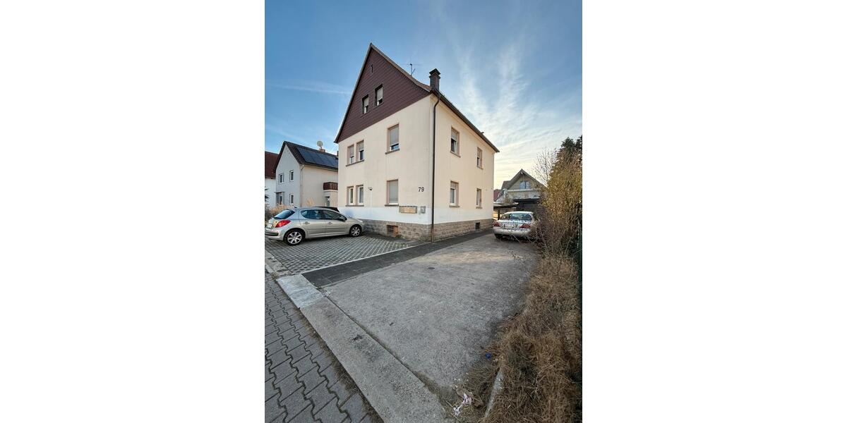 Attraktives vermietetes Mehrfamilienhaus mit Bebauungspotenzial 13 zimmer