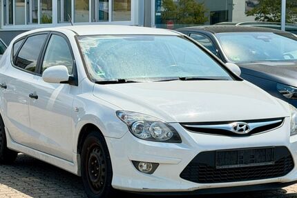 Hyundai i30 270.000 km 1.190 &euro; Rüsselsheim 65428