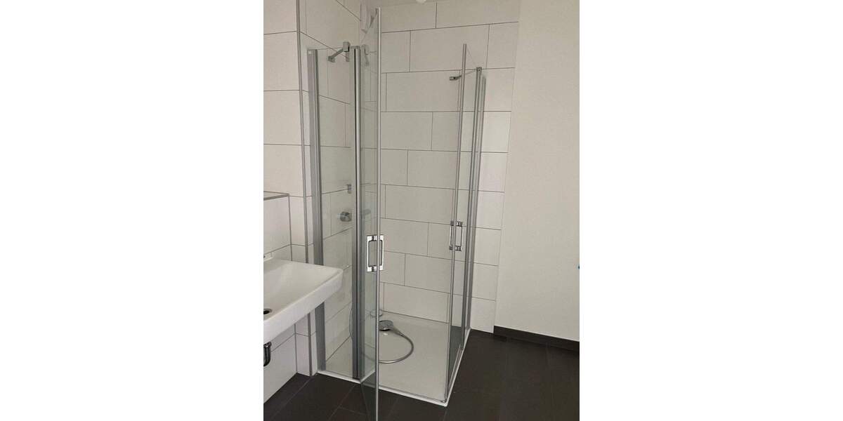 Etagenwohnung Frankfurt am Main Schwanheim - 4 Zimmer, 115 m&sup2;, 1.799&euro; | Angebot:25777437
