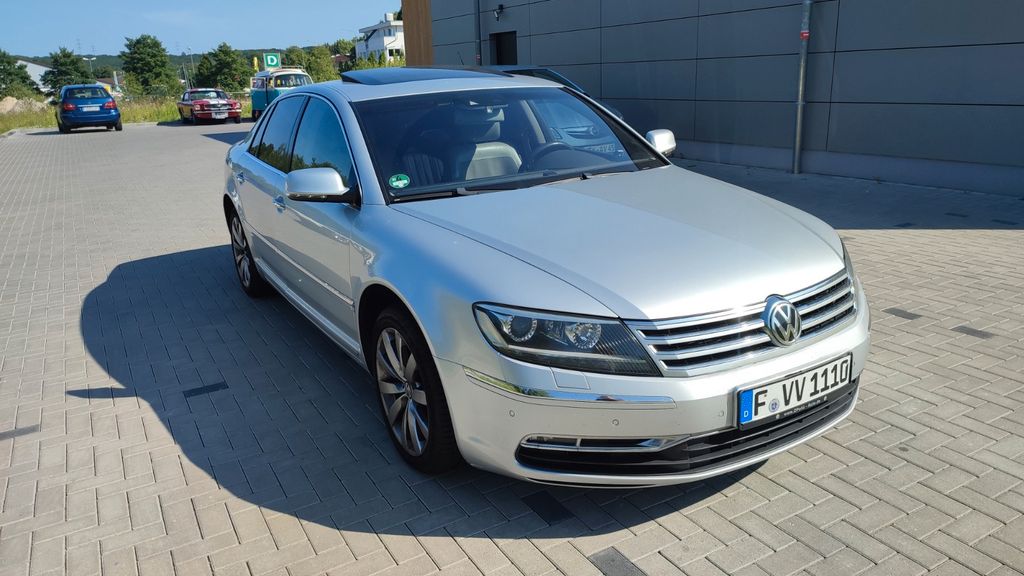 VW Phaeton 343.000 km 5.600 &euro; Frankfurt 60529
