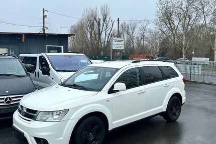 Fiat Freemont 205.000 km 4.999 &euro; Frankfurt am Main 60486