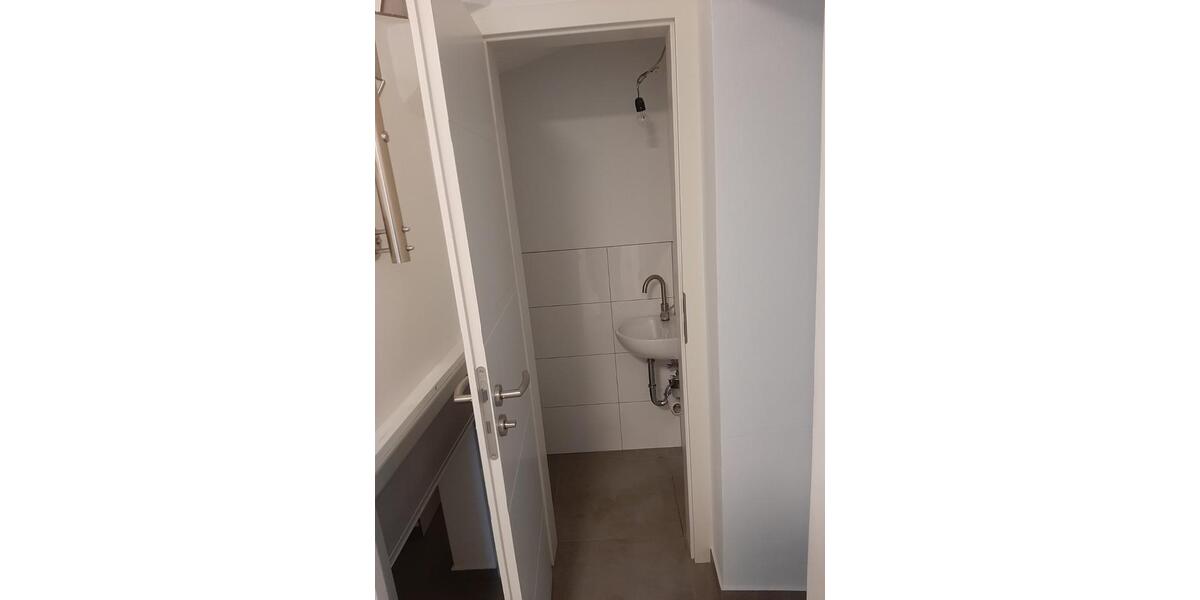 2,5 Zimmer Wohnung- frisch saniert 2.5 zimmer