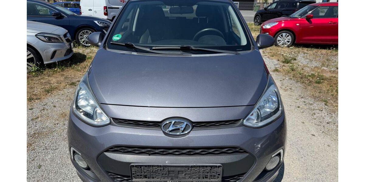Hyundai i10 98.000 km 6.490 &euro; Fürth 64658