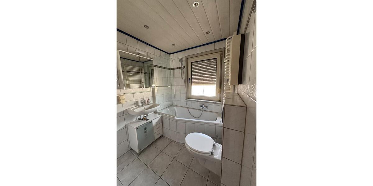 Etagenwohnung Heppenheim (Bergstraße) - 3 Zimmer, 79 m&sup2;, 1.400&euro; | Angebot:26634047