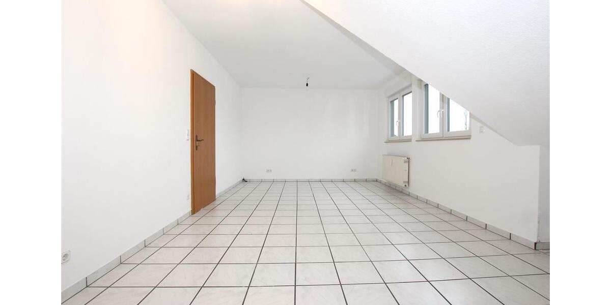Dachgeschoßwohnung Weiterstadt - 3 Zimmer, 87 m&sup2;, 1.020&euro; | Angebot:25473216
