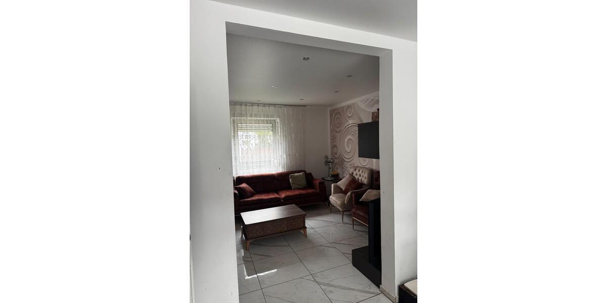 Reihenhaus Frankfurt am Main Rödelheim - 6 Zimmer, 126 m&sup2;, 800.000&euro; | Angebot:27295707