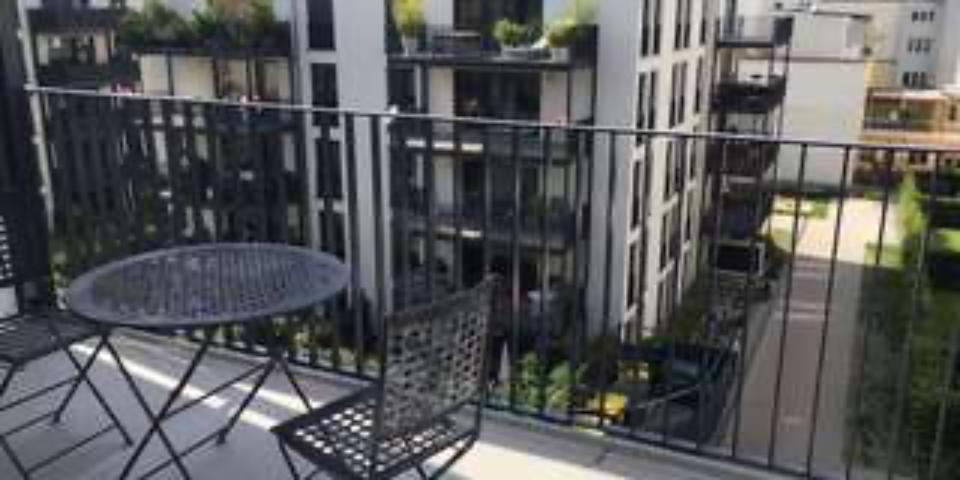 Helle 2,5 Zimmer Wohnung mit Balkon+EBK Offenbach Westend Neubau 2 zimmer