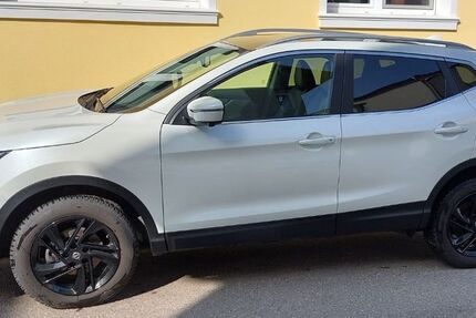 Nissan Qashqai 79.600 km 15.500 &euro; Lorsch 64653