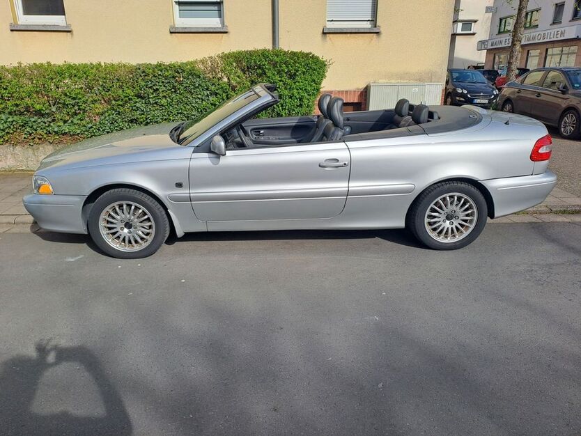 Volvo C70 109.000 km 7.200 € Dreieich 63303