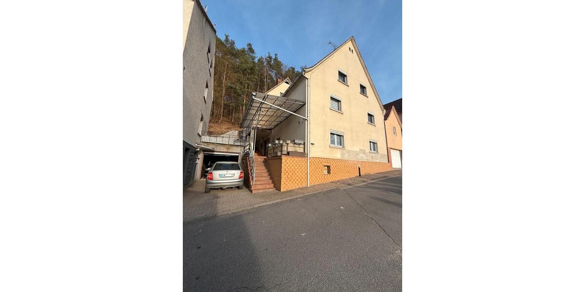 Einfamilienhaus Höchst im Odenwald - 7 Zimmer, 224 m&sup2;, 320.000&euro; | Angebot:26404783