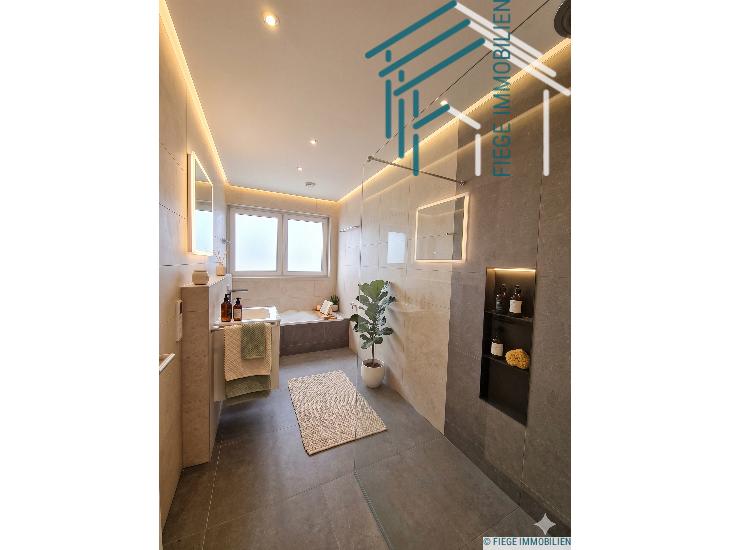 Dachgeschoßwohnung Heusenstamm - 3.5 Zimmer, 84 m&sup2;, 1.800&euro; | Angebot:26722333