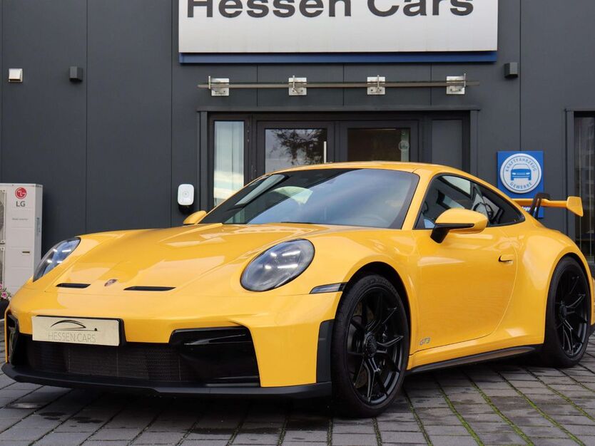 Porsche 992 5.896 km 225.000 € Flörsheim am Main 65439