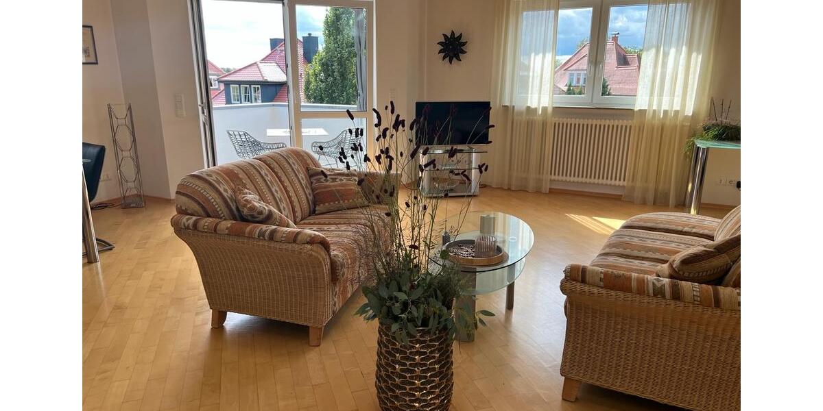 Dachgeschoßwohnung Heppenheim (Bergstraße) - 1 Zimmer, 70 m&sup2;, 1.380&euro; | Angebot:26698326