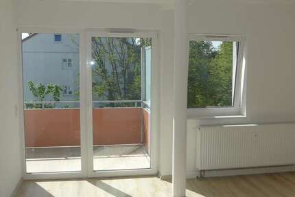 Wohnung Hattersheim - 3 Zimmer, 66 m&sup2;, 720&euro; | Angebot:26780489