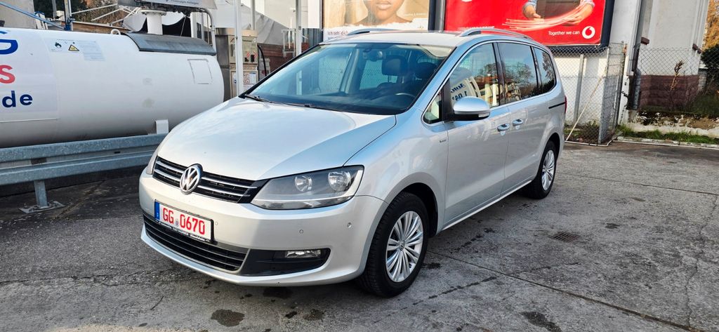 VW Sharan 211.500 km 10.999 &euro; Rüsselsheim am Main 65428