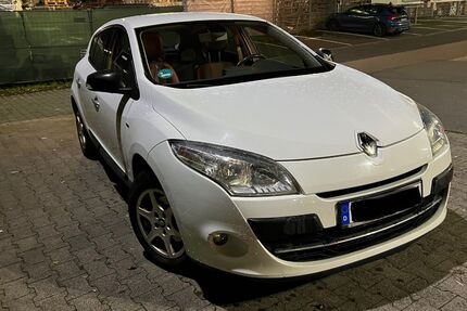 Renault Megane 218.000 km 2.900 &euro; Dieburg 64807