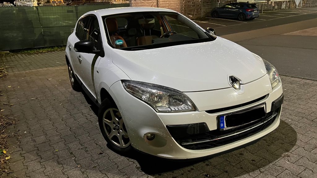 Renault Megane 218.000 km 2.900 &euro; Dieburg 64807