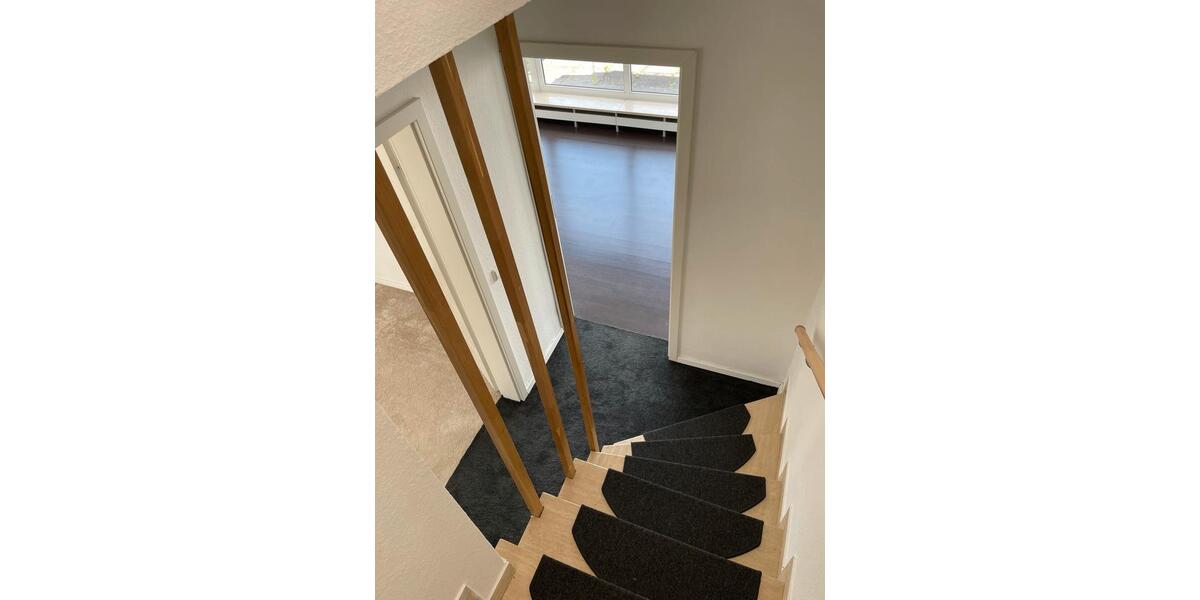 Maisonettenwohnung Darmstadt Eberstadt - 4 Zimmer, 112 m&sup2;, 299.000&euro; | Angebot:26982544