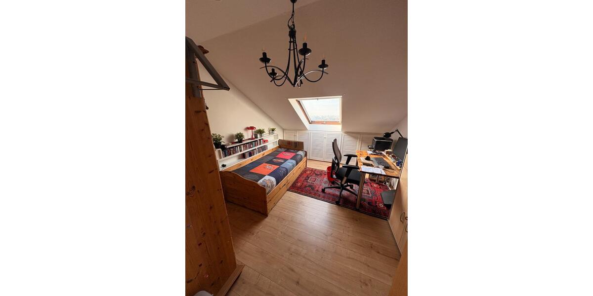 Dachgeschoßwohnung Seeheim-Jugenheim Jugenheim - 3 Zimmer, 90 m&sup2;, 319.000&euro; | Angebot:24569498