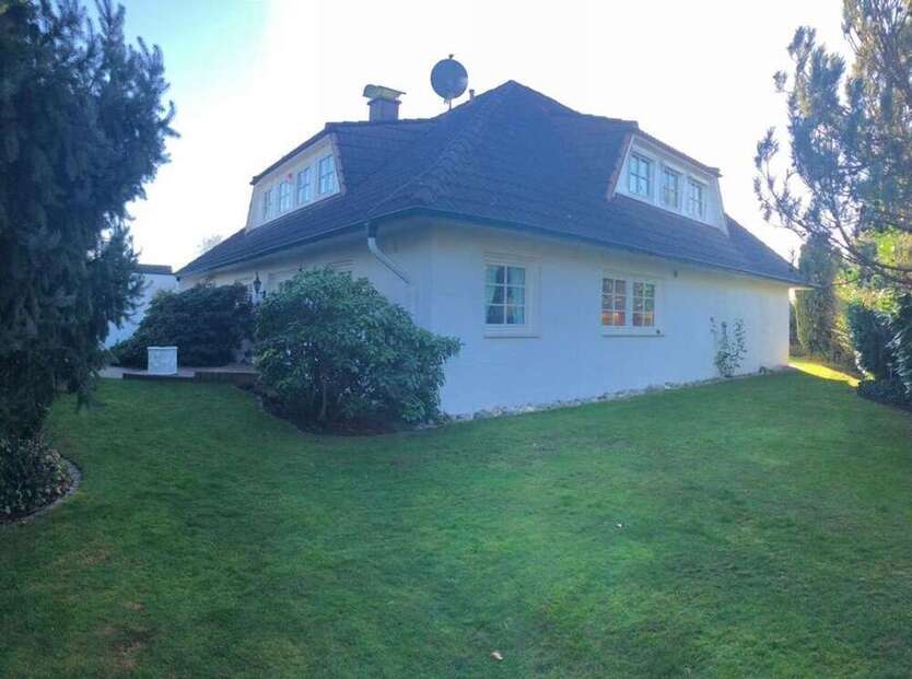 Haus zum Mieten in Heusenstamm 3.300 € 240 m²