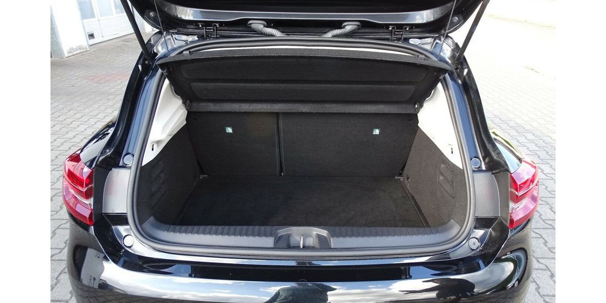 Renault Clio 1,0l Evolution Navi Rückfahrkamera, Einparkhi 31.015 km 12.790 &euro; Rodgau 63110