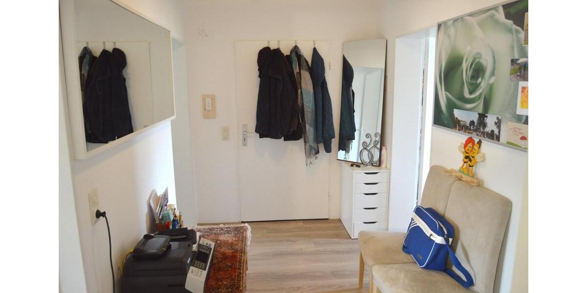 Etagenwohnung Hofheim am Taunus - 3 Zimmer, 74 m&sup2;, 900&euro; | Angebot:26325856