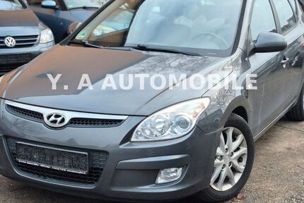 Hyundai i30 209.621 km 3.450 &euro; Frankfurt am Main 65931