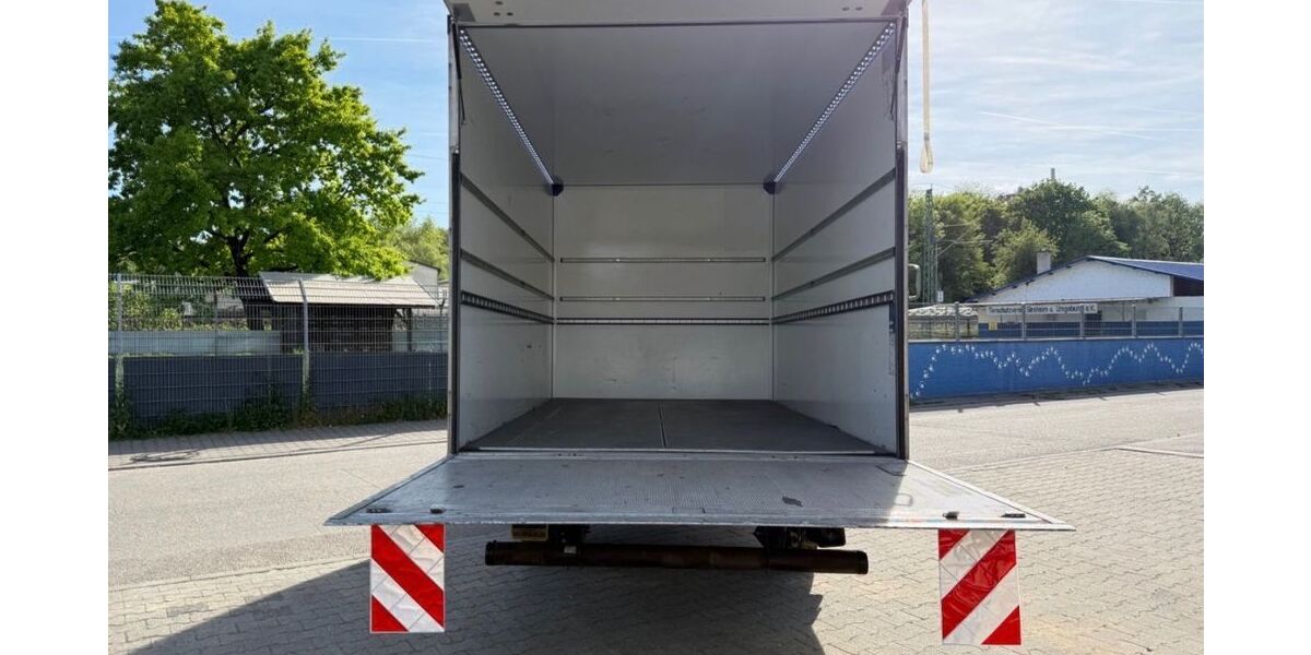Renault Master 198.800 km 16.000 &euro; Hattersheim am Main 65795