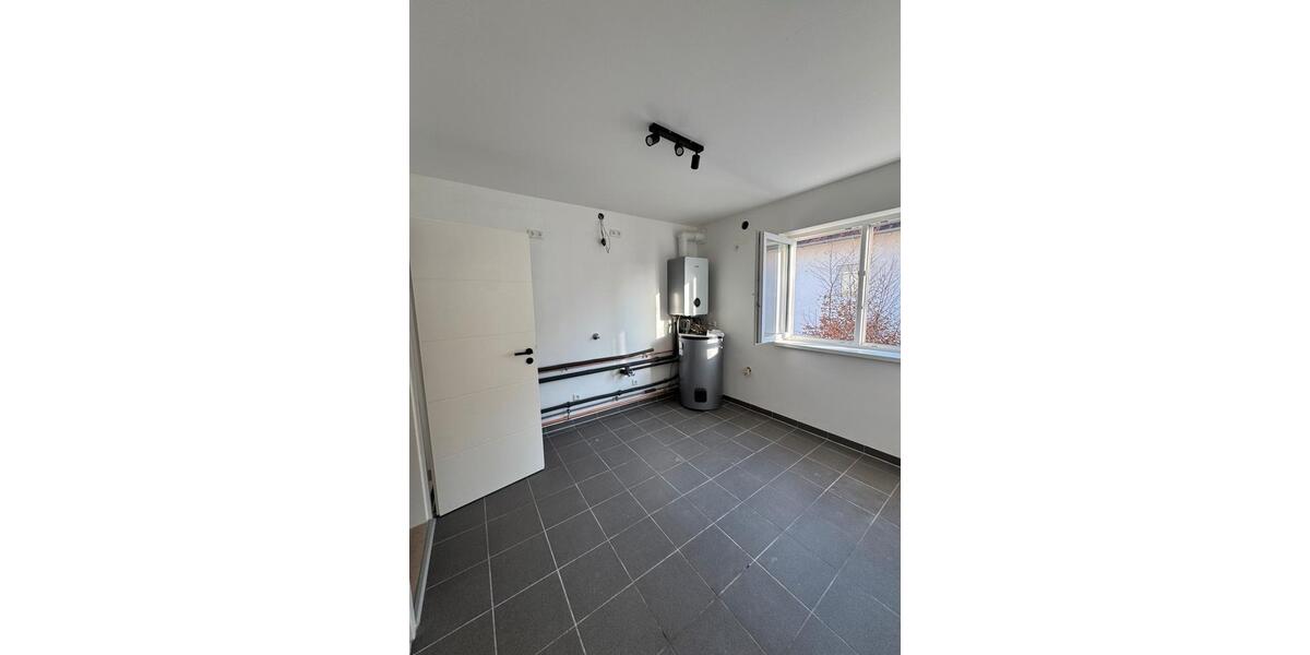 Etagenwohnung Dieburg - 2 Zimmer, 72 m&sup2;, 1.500&euro; | Angebot:25355638