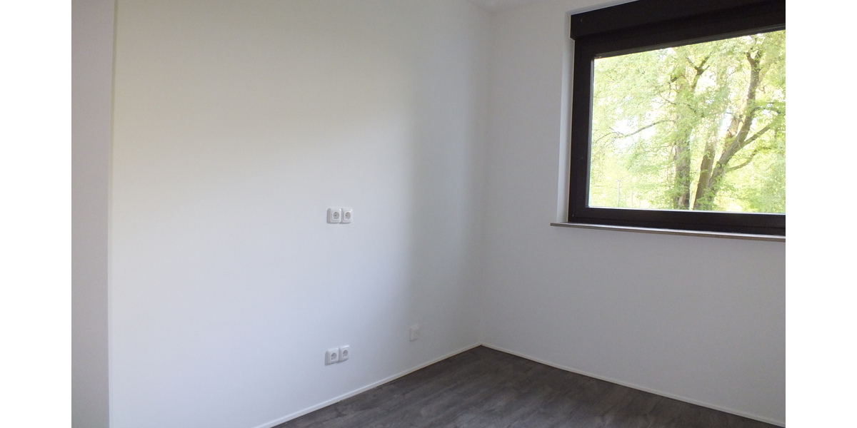 Barrierefreie 4 Zimmer Wohnung ca. 94m² Wohnfläche mit Balkon und Kfz-Stellplatz in Nauheim - Erdgeschoßwohnung Nauheim | Angebot:26366441