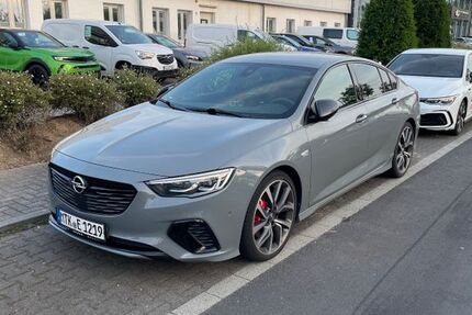 Opel Insignia 129.000 km 19.500 &euro; Büttelborn-Worfelden 64572