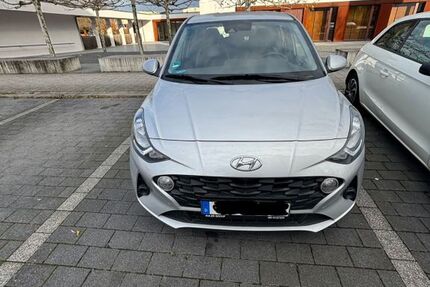 Hyundai i10 42.500 km 13.700 &euro; Frankfurt am main 60438