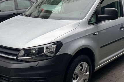 VW Caddy 126.000 km 11.399 &euro; Darmstadt 64293