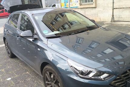 Hyundai i30 89.000 km 14.290 &euro; Darmstadt, Hesse, Germany 64283