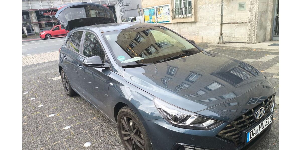 Hyundai i30 89.000 km 14.290 &euro; Darmstadt, Hesse, Germany 64283