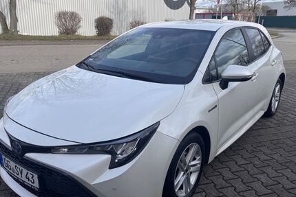 Toyota Corolla 123.000 km 14.900 &euro; Gernsheim 64579
