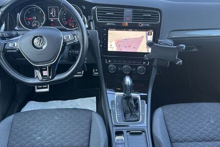 VW Golf 133.698 km 13.990 &euro; Mörfelden-Walldorf 64546