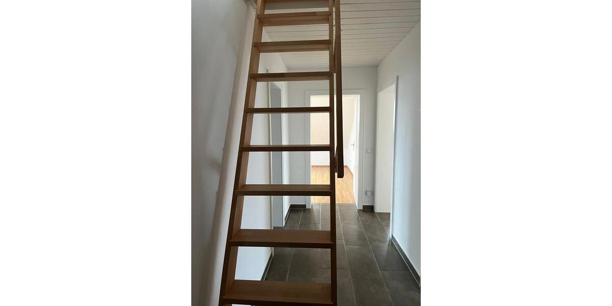 Dachgeschoßwohnung Babenhausen - 3 Zimmer, 90 m&sup2;, 345.000&euro; | Angebot:25161452