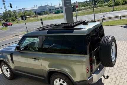 Land Rover Defender 39.600 km 64.450 &euro; Hofheim 65719