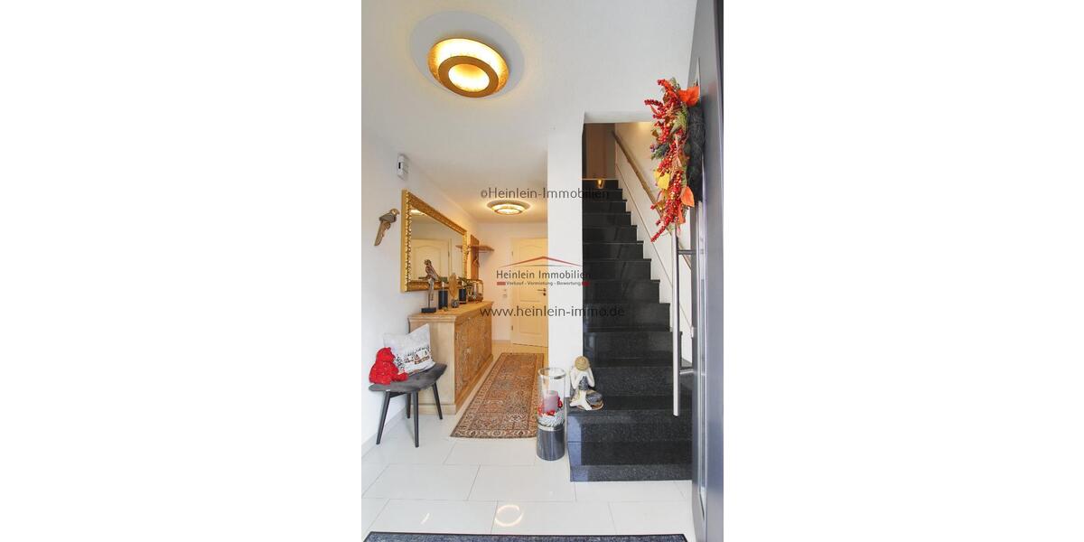 5-6 ZKB* Familie* EBK* 1x tgl.Wannenbad1x tgl..Duschbad* KFZ-Stellpl.* Pfungstadt-Hahn - Einfamilienhaus Pfungstadt / Hahn Hahn | Angebot:25355378