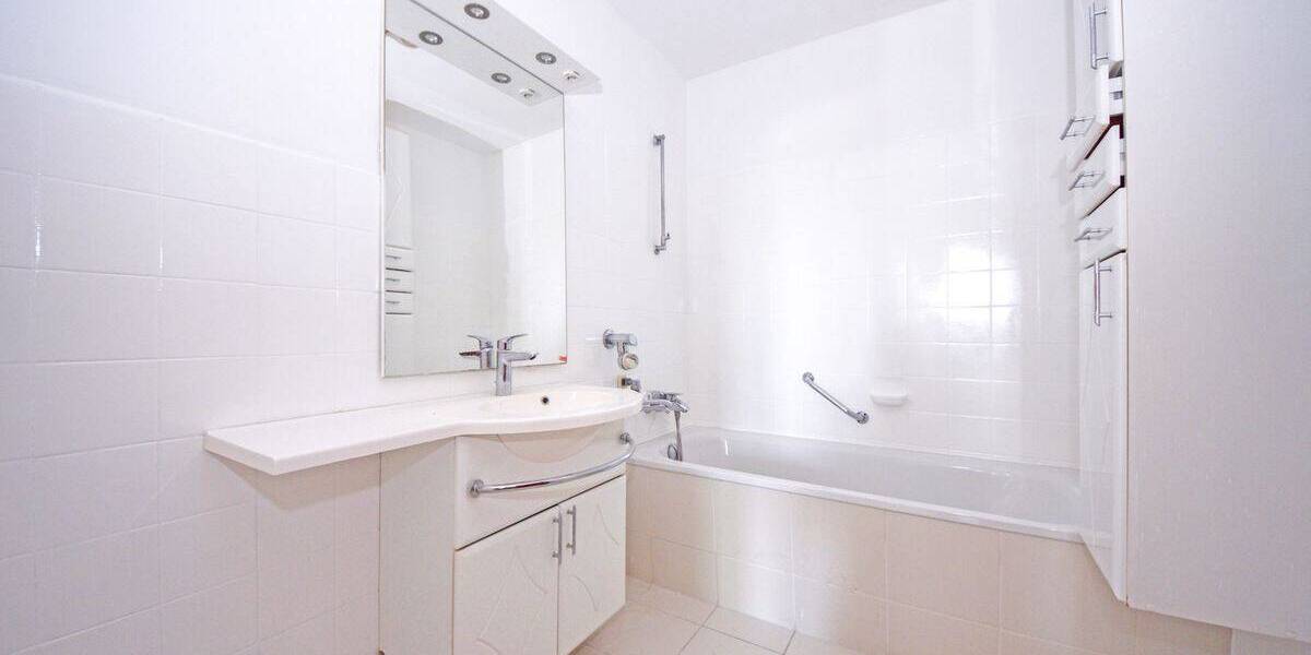 Etagenwohnung Frankfurt Sachsenhausen - 4 Zimmer, 99 m&sup2;, 409.000&euro; | Angebot:26435030