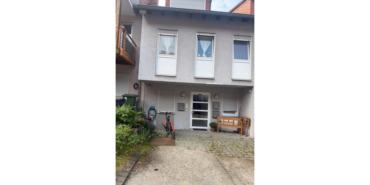 Dachgeschoßwohnung Heppenheim (Bergstraße) - 2 Zimmer, 62 m&sup2;, 800&euro; | Angebot:26444439
