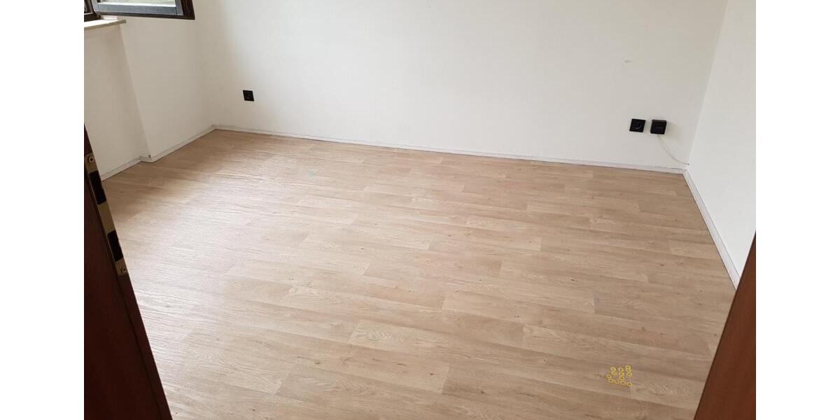 Reihenhaus Dietzenbach - 6 Zimmer, 145 m&sup2;, 1.850&euro; | Angebot:24801718
