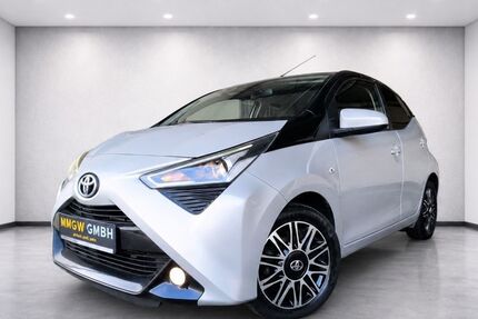 Toyota Aygo (X) 99.987 km 7.990 &euro; Bensheim 64625