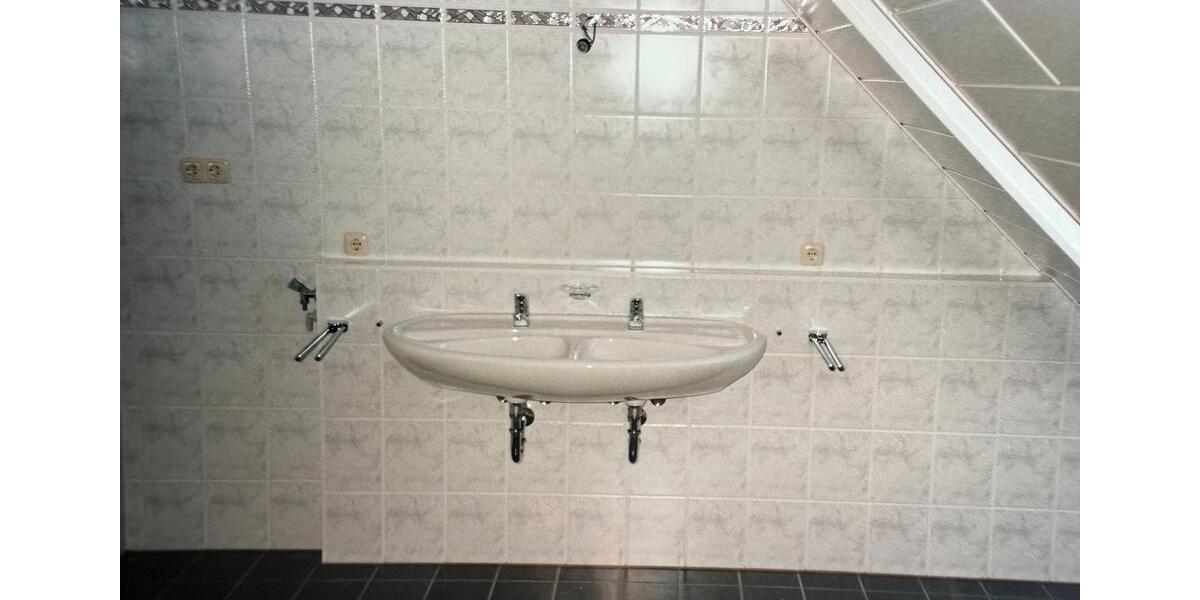 Dachgeschoßwohnung Ober-Ramstadt Ramstadt - 3.5 Zimmer, 90 m&sup2;, 321.000&euro; | Angebot:26640700