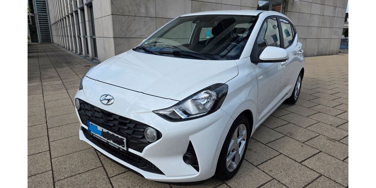 Hyundai i10 61.308 km 10.400 &euro; Mörfelden-Walldorf 64546