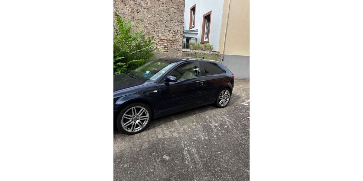 Audi A3 220.000 km 2.700 &euro; Obertshausen 63179